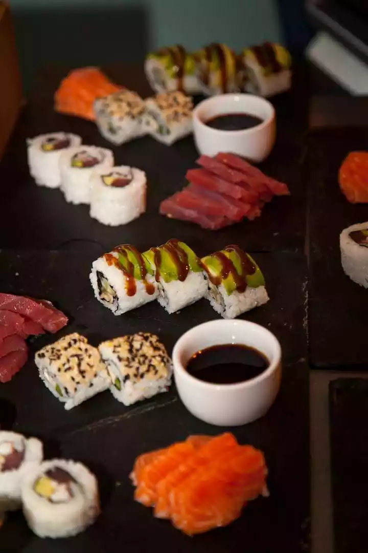 sushi seafood bar